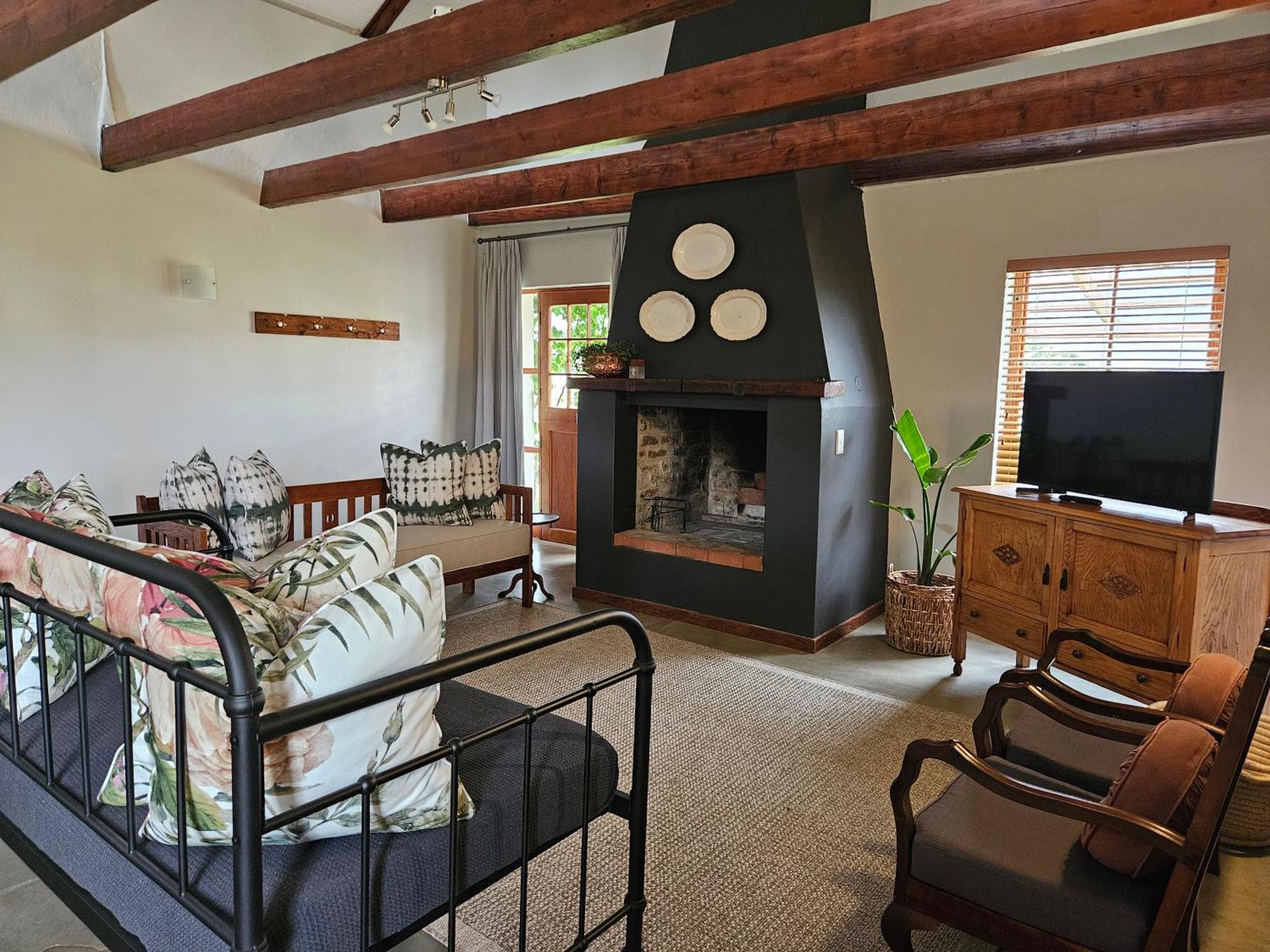 Lowergroen Guest Farm, Working Farm *
